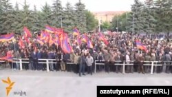 Armenia - An opposition rally in Gyumri, 8Oct2014.