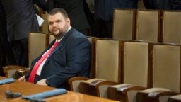 19 април 2017 г.: Делян Пеевски е за първи и последен път в това Народно събрание.
