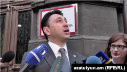 Armenia -- Republican Party spokesperson Eduard Sharmazanov talks to the press, Yerevan, 17May2017