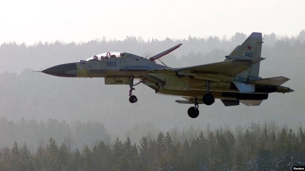 Російський багатоцільовий літак Су-30, ілюстраційне фото