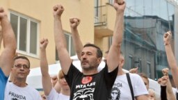 Ukoliko se slučajevi Mamić i Dragičević ne rasvijetle, neće biti napretka, kako u entitetima, tako i u državi BiH, niti evropskog puta: Davor Dragičević na protestu u Banjaluci 3. maja 2018. godine