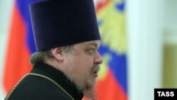 Оьрсийчоь -- Оьрсийн православин килсан протоирей-пропагадист Чаплин Всеволод, Товб. 9, 2014