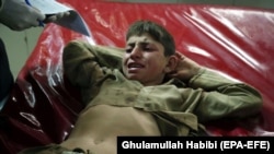 Хлопець, поранений під час вибухів у мечеті