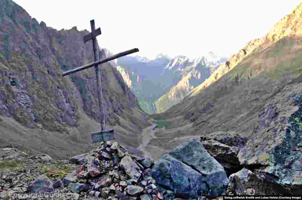 A cross above a gulag camp with a signboard reading &ldquo;New Russian martyrs.&rdquo;&nbsp;Cernousek&nbsp;said&nbsp;the expeditions are driven by the importance&nbsp;of&nbsp;remembering history&rsquo;s dark chapters and a love for the people and landscapes of Russia.&nbsp;&nbsp;&nbsp;