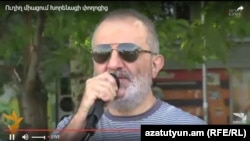 Алек Енигомшян