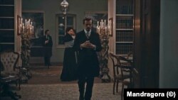Scenă din filmul Malmkrog de Cristi Puiu