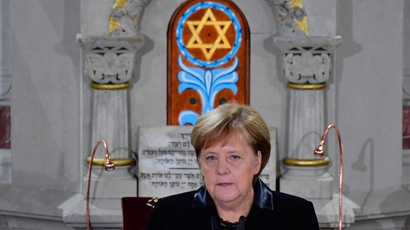 Angela Merkel: astăzi există o necesitate stringentă de a combate antisemitismul, rasismul și ura
