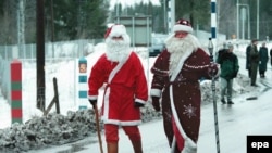 Santa Claus and Grandfather Frost swap kid stories.