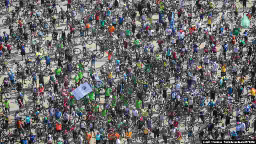 Першого червня у Києві відбувся Всеукраїнський велодень участь у якому взяли понад п&rsquo;ять тисяч велосипедистів, 1 червня 2019 року ПЕРЕГЛЯНЬТЕ ФОТОГАЛЕРЕЮ ПРО ЦЮ ПОДІЮ