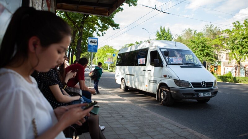 Водители маршруток в Бишкеке завершили забастовку и вышли на линии