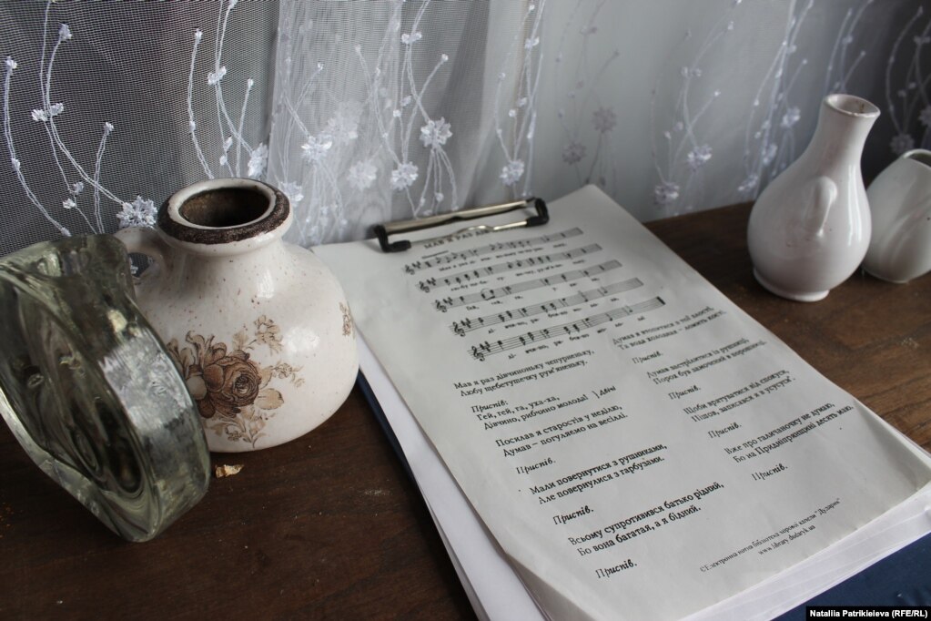 Українські пісні у Козараці