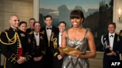 Michelle Obama announces the "Best Picture" Oscar from the White House.