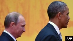 Путин и Обама на саммите АТЭС в ноябре 2014 года