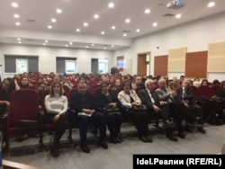 Участники панельной дискуссии в Анкаре