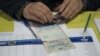 Vladimir Solonari: Votul uninominal va extinde fenomenul coruperii alegătorilor