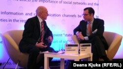 Gregory Feifer, a senior RFE/RL correspondent, discusses Russia's ability to adapt to the global economy at this year's Forum 2000 conference in Prague, which ran from October 9-12.