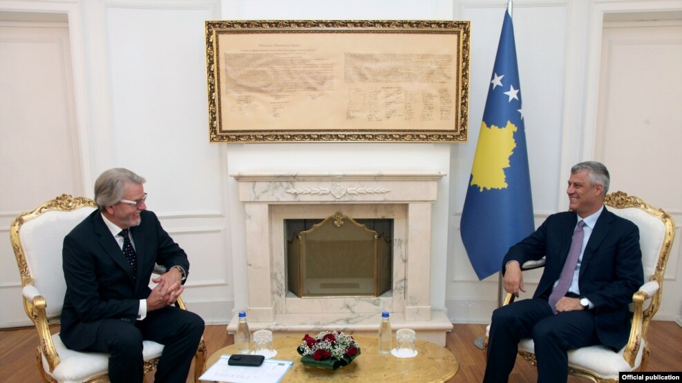 Presidenti, Hashim Thaçi në takim shefin e ri të EULEX-it, Bernd Thran