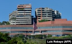 Главное здание посольства США в Каракасе