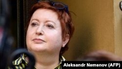Russian journalist and prisoners' rights advocate Olga Romanova (file photo)