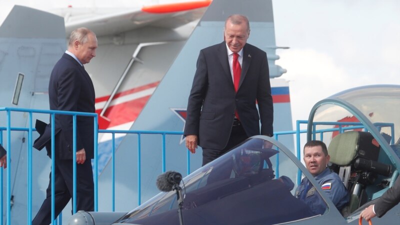 Ердоган заинтересиран за најновите руски воени авиони