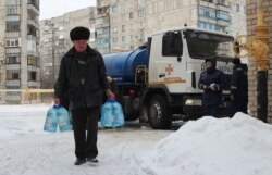 Люди в Торецьку на Донеччині, 14 січня 2018 року