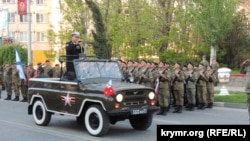 Репетиция военного парада в Керчи