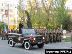Для чего нужны парады. Смотреть фото Для чего нужны парады. Смотреть картинку Для чего нужны парады. Картинка про Для чего нужны парады. Фото Для чего нужны парады