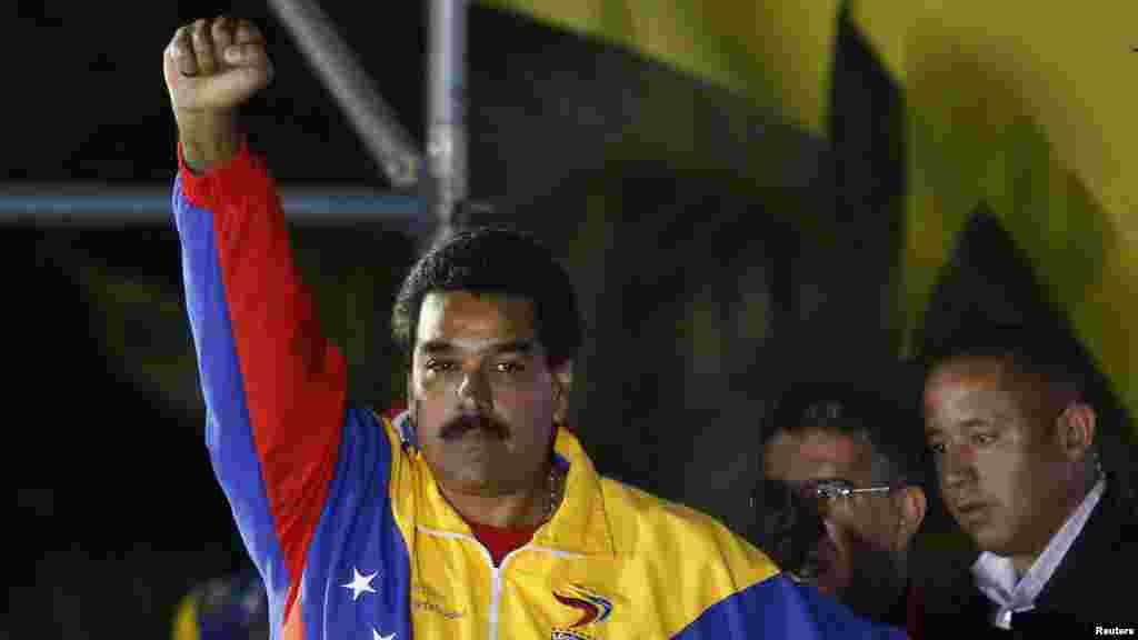 Nikolas Maduro proslavlja pobedu 