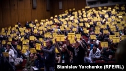Акция в поддержку Олега Сенцова на церемонии награждения победителей Docudays UA-2017. Киев, 30 марта 2017 года