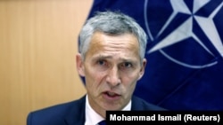 Генералниот секретар на НАТО Јенс Столтенберг .