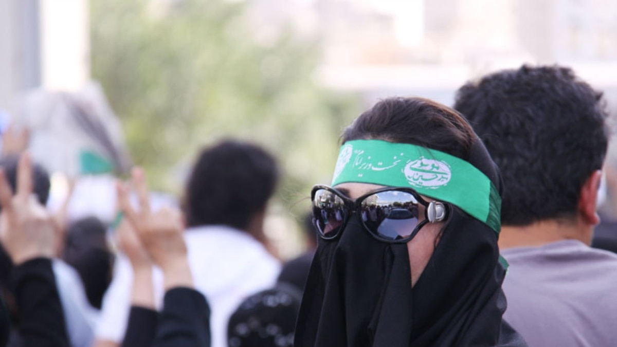 Relying On Citizen Journalists Relying On Citizen Journalists