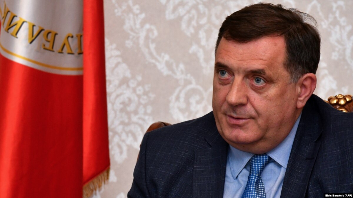 Bosnian Serb Leader Denies Scope Of Srebrenica Massacre, Calls For ...