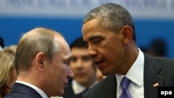 Президент России Владимир Путин и 44-й президент США Барак Обама, архивное фото