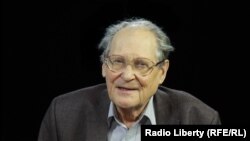 Руководитель «Института прав человека», правозащитник, диссидент Сергей Ковалев.