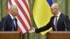 Вице-президент Байден поблагодарил Яценюка за партнерство с США