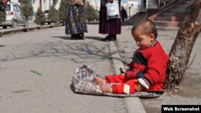 Порно вампирді ұнататын лесбиянкалар Жігіт оны қыз деп ойлады, бірақ ол сиқырлы қыз болып шықты.