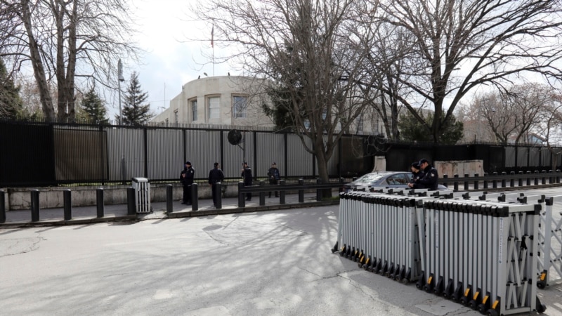 Безбедносна закана за американската амбасада во Анкара