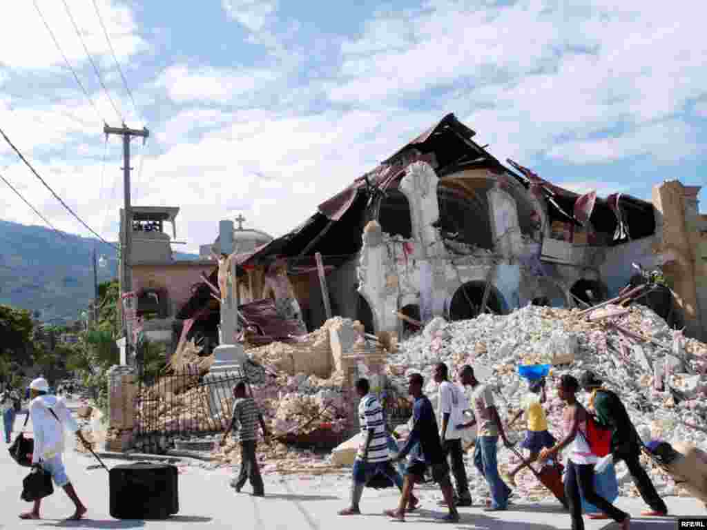 Catastrophe In Haiti #10