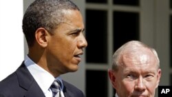 U.S. President Barack Obama (left) with new Joint Chiefs chairman General Martin Dempsey