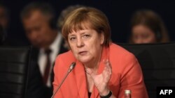 Angela Merkel ÝB-ni reforma etmäge çagyrdy.