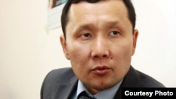 Абзал Куспанов – адвокат, член Западно-Казахстанской областной коллегии адвокатов.