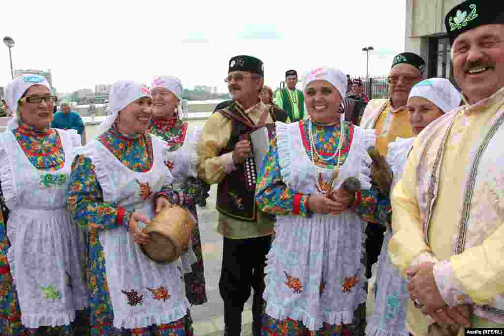 Казанда Бәйсезлек көнендә Киров өлкәсеннән килгән татарлар