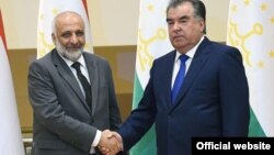 Эмомалӣ Раҳмон бо Муҳаммад Маъсум Станикзай