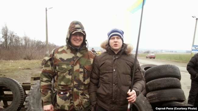 Активист Майдана Сергей Рипа на блопосту под Корсунем-Шевченковским в феврале 2014 года