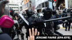 Hong Kong, 24 mai, 2020 - mii de oameni au protestat împotriva intenției Chinei de a impune o nouă lege a „securității naționale”.