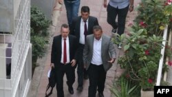Pastorul Andrew Craig Brunson escortat spre casa sa din Izmir, 12 octombrie 2018