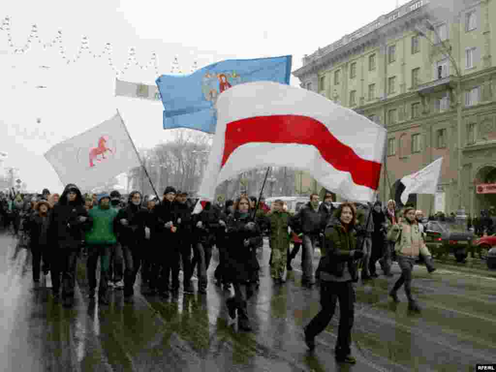 Belarus - Minsk, small vendors protest, 10Jan2008