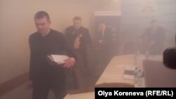 У Сумах засідання виконкому міськради завершилось задимленням від кинутої шашки, 3 березня 2017 року