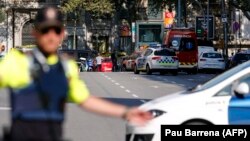 Поліція на місці нападу в Барселоні