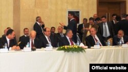 قادة عراقيون في إجتماع بأربيل